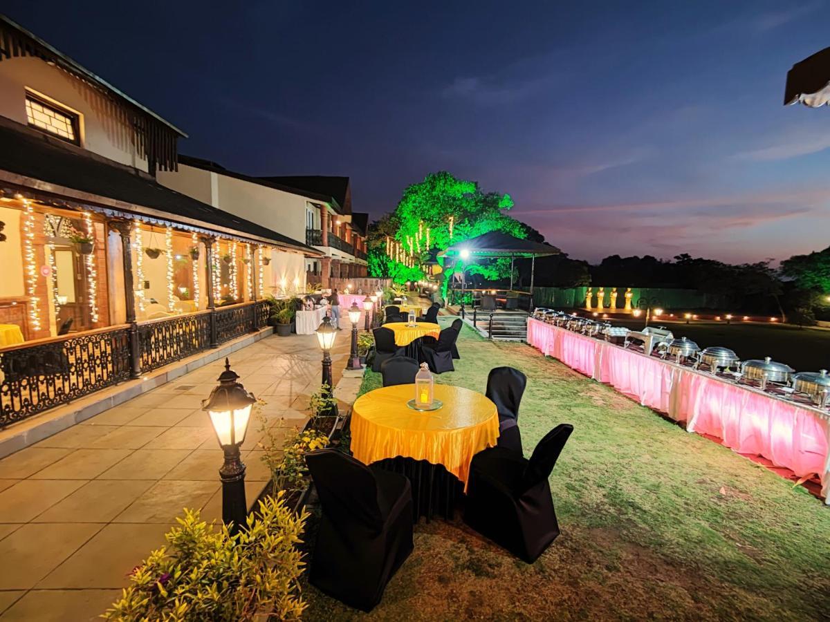 Regenta Mpg Club Mahabaleshwar Hotel Eksteriør billede