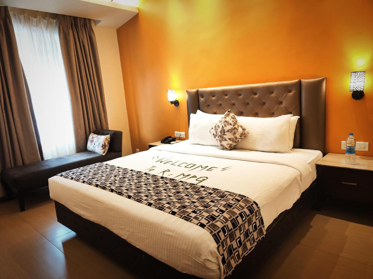 Regenta Mpg Club Mahabaleshwar Hotel Eksteriør billede